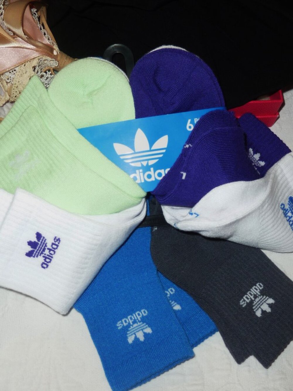 NWT Adidas UNISEX Quarter Socks - 6 Pair In Assorted Colors as Shown